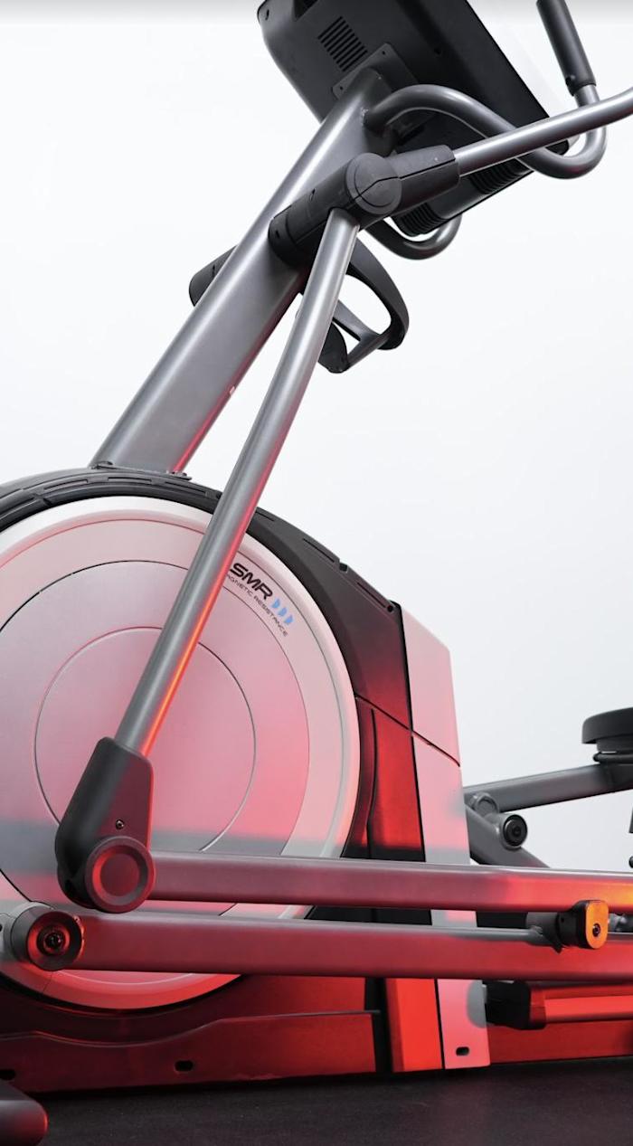P4 NordicTrack Elliptical SMR